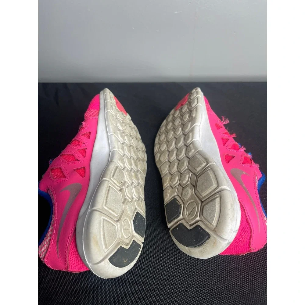 Nike free running
